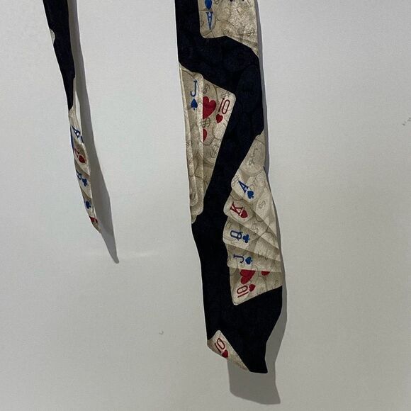 Swing Men's Deck of Cards Print Silk Black Necktie - Picture 1 of 10